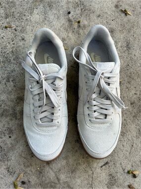 Nike Field General sneakers, size 8.5